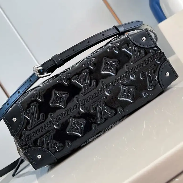 2411YA0211 LV Bags 0702